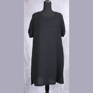 Soft Surrounding  Black Relaxed Fit Short Sleave Woven Dress.